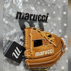 Marucci Brown Baseball Glove